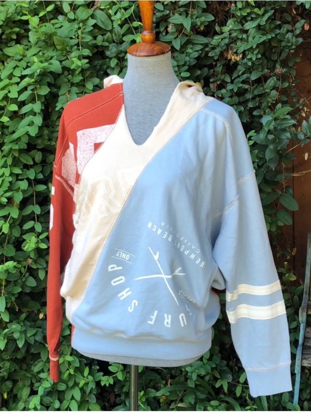 Free People Beach Break Graphic Hoodie - Picture 2 of 2
